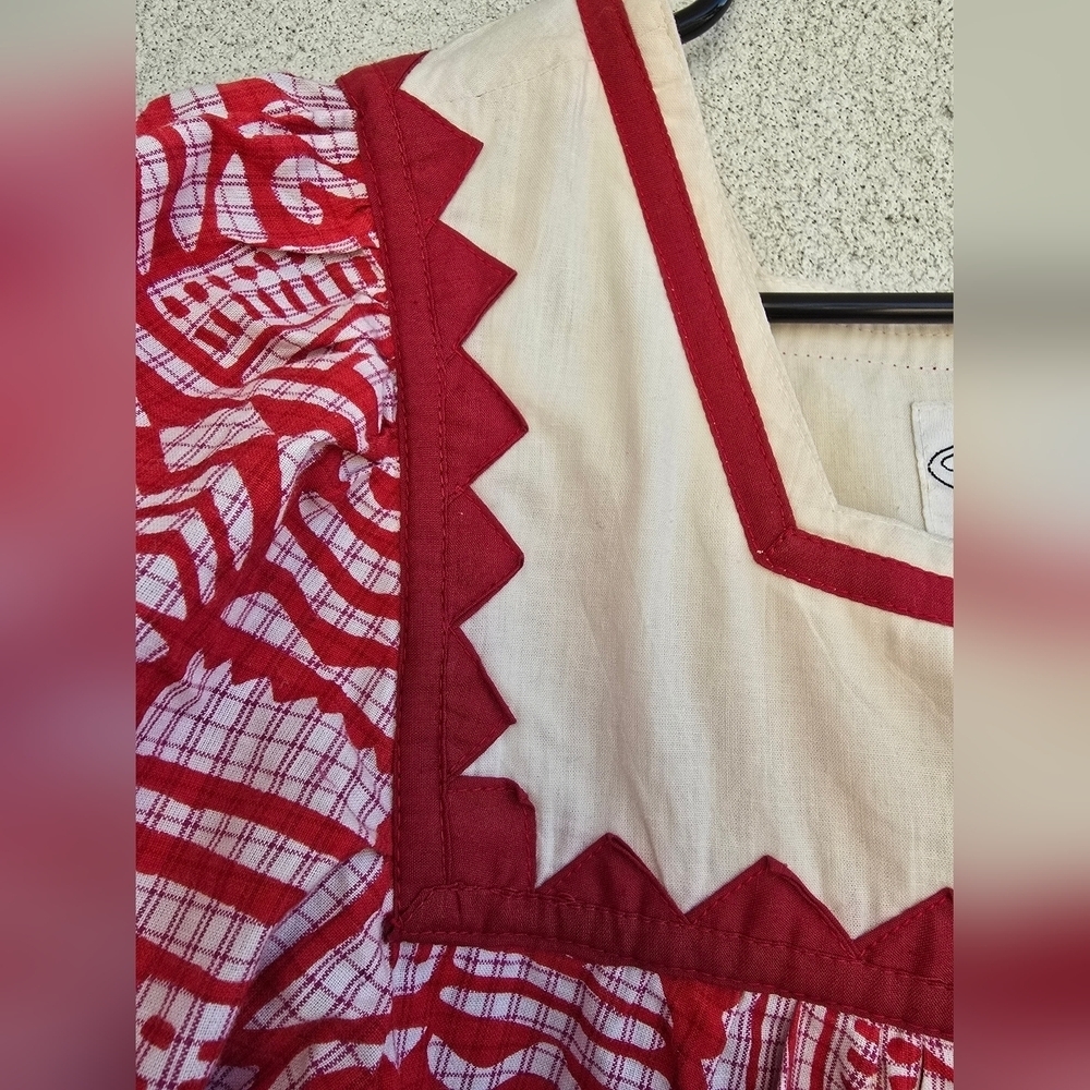 Vintage 100% Cotton Red and White Patterned Dress - Picture 2 of 10